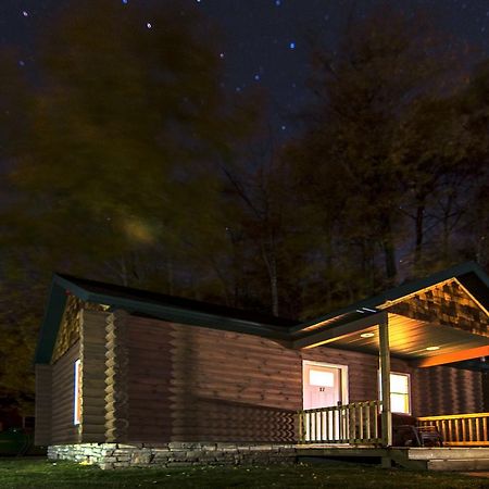 Rippling River Resort Marquette Buitenkant foto