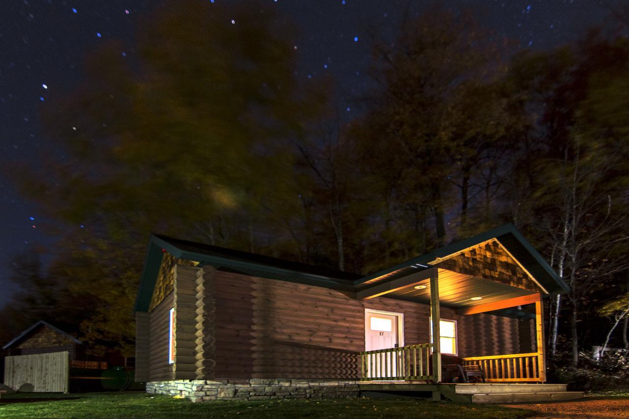 Rippling River Resort Marquette Buitenkant foto